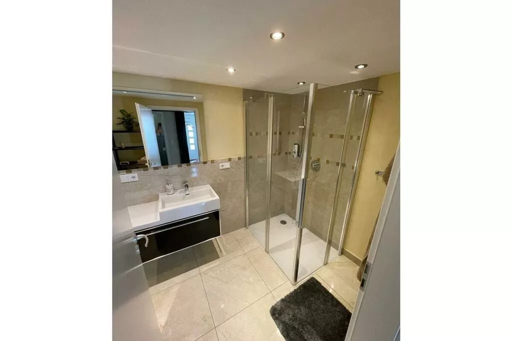 481745-Badezimmer