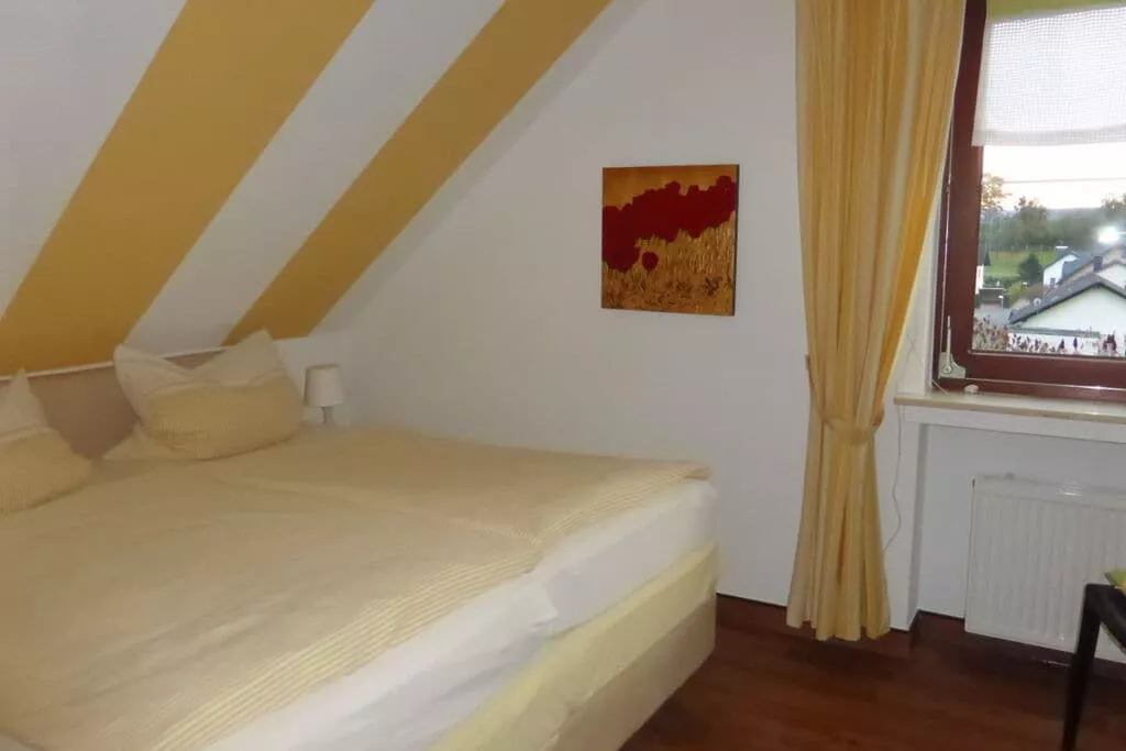 99381-Bedroom