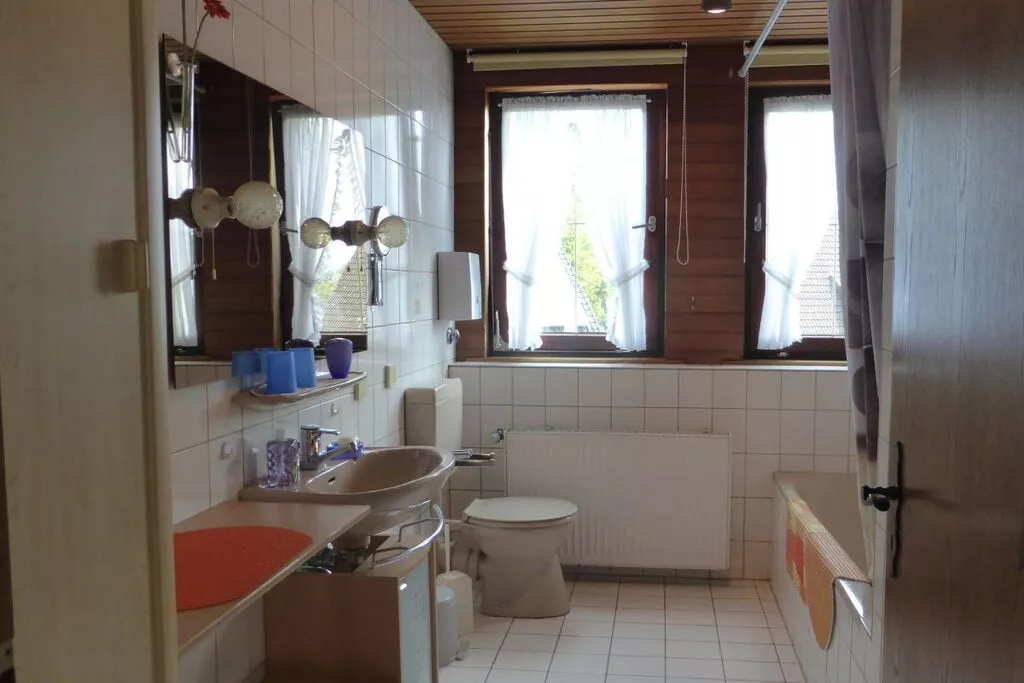 99381-Bathroom