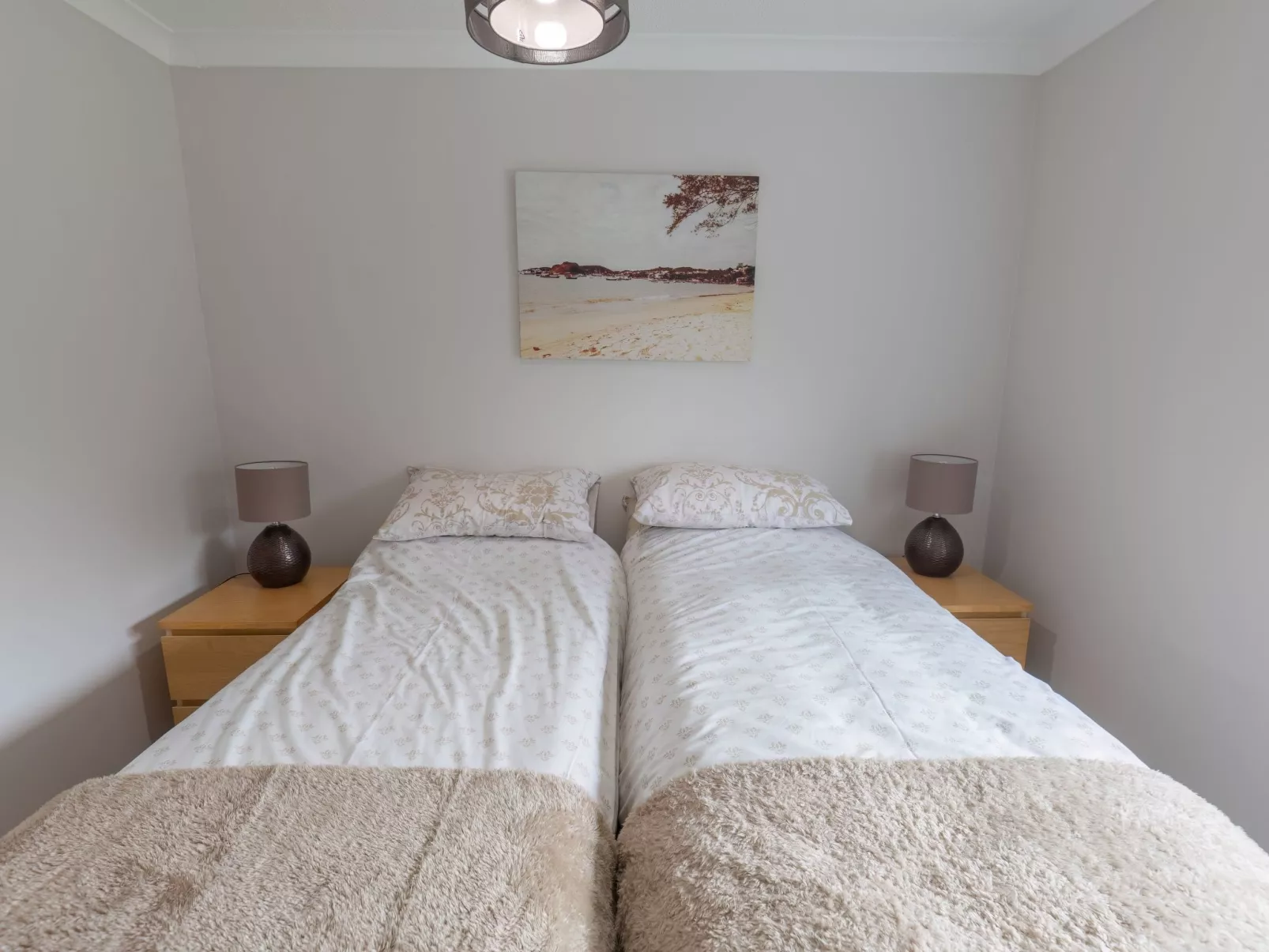 Highland View-Inside