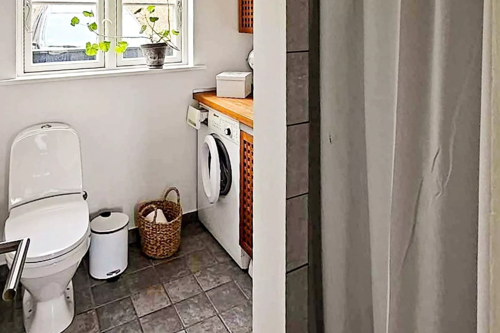 4 star holiday home in Hadsund-By Traum-Indoor
