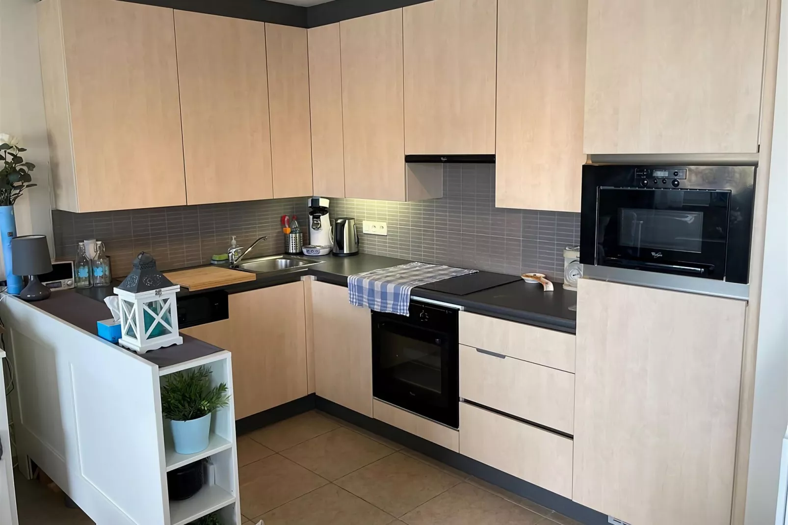 NWD40C0102-Kitchen