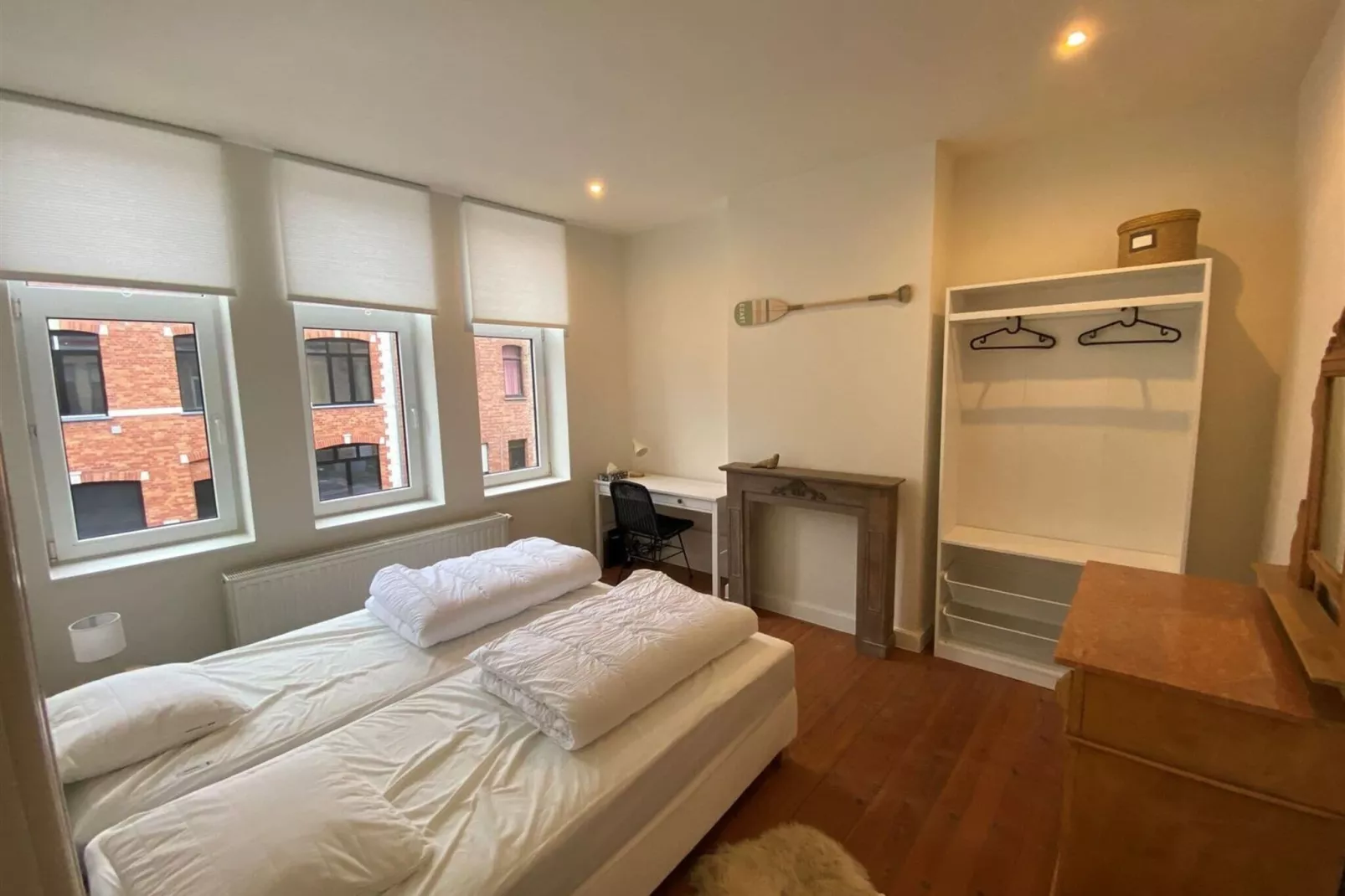 OLV 8-Bedroom