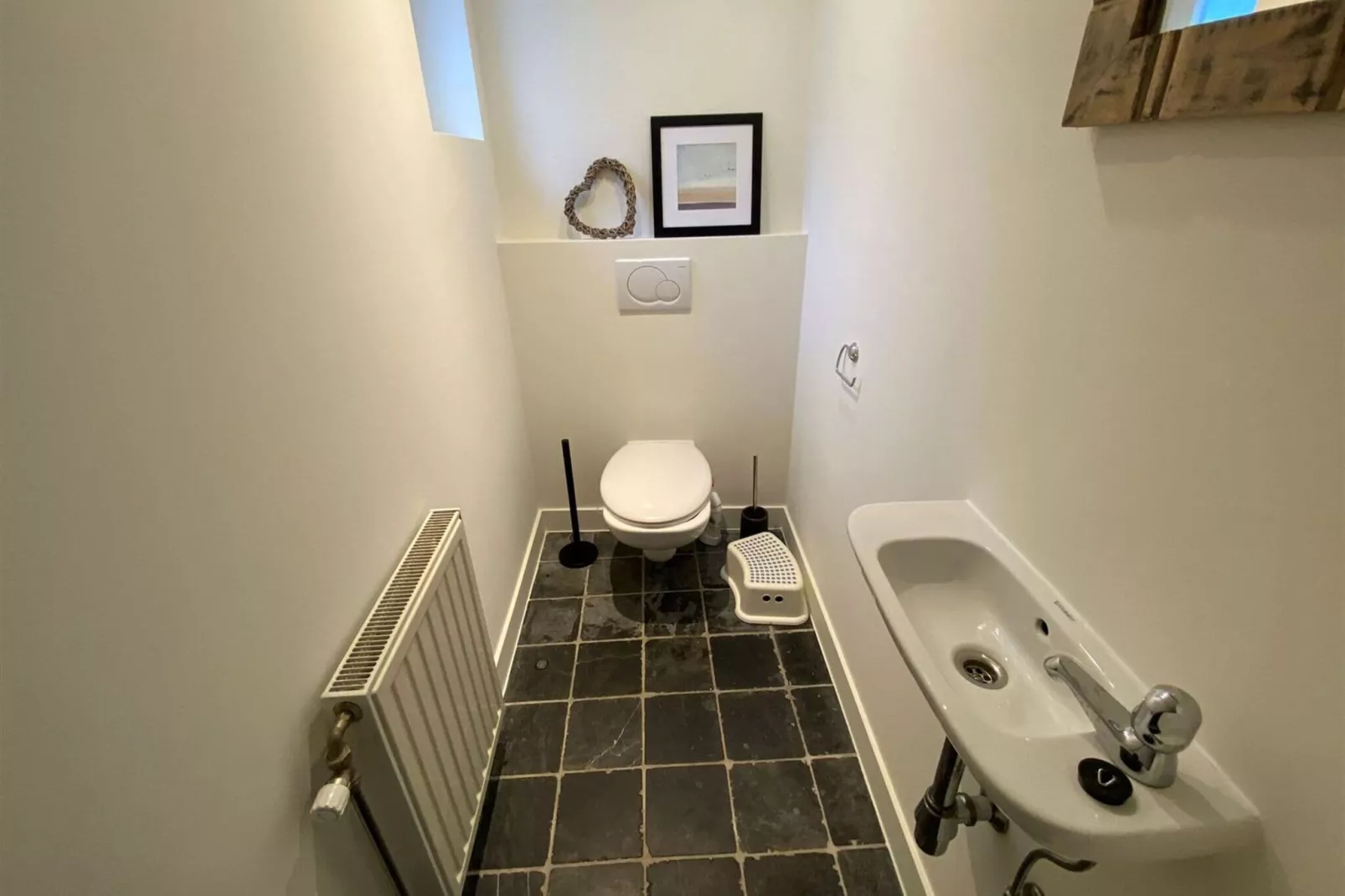 OLV 8-Bathroom