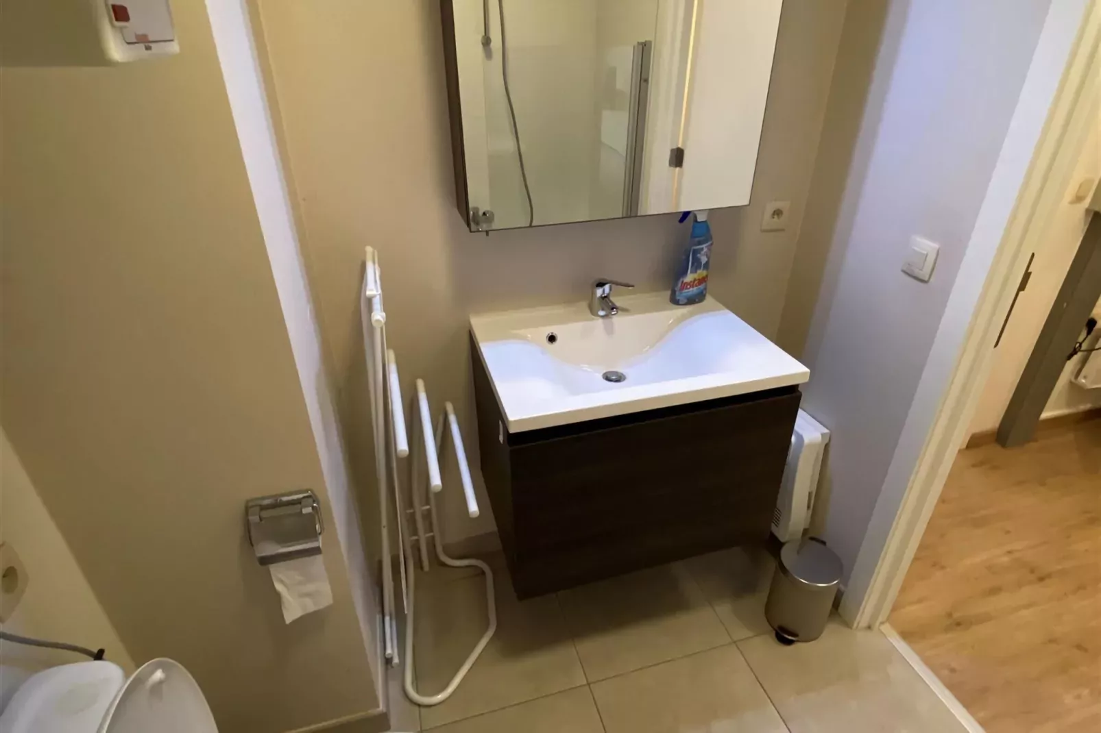 KERK 2 0204-Bathroom