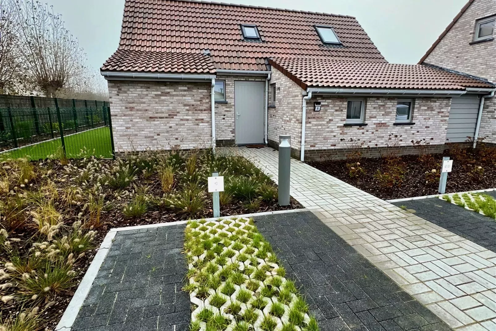 W1-Exterior summer