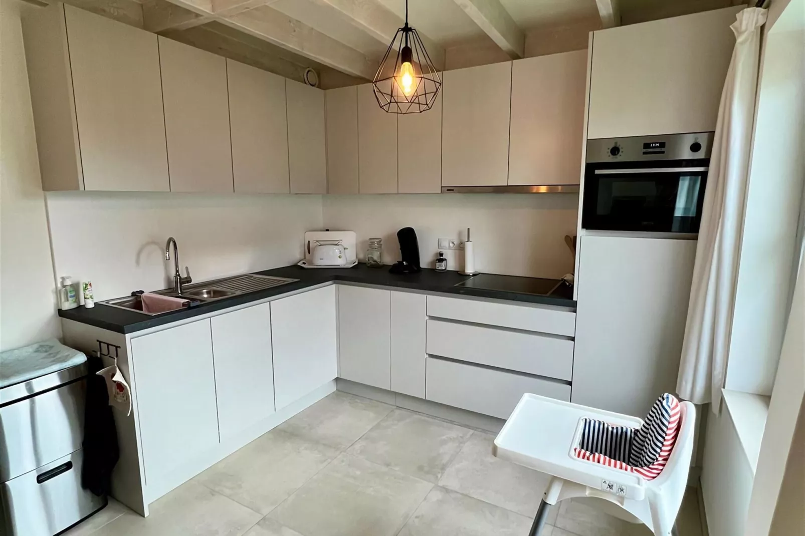 W1-Kitchen