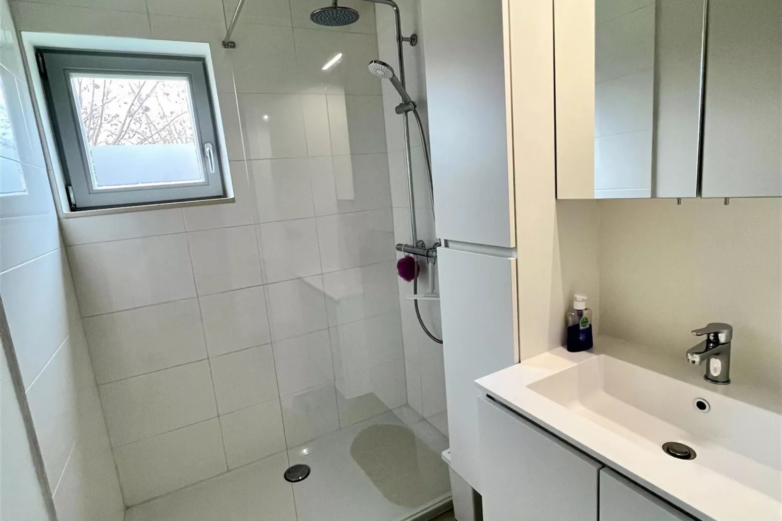 W1-Bathroom