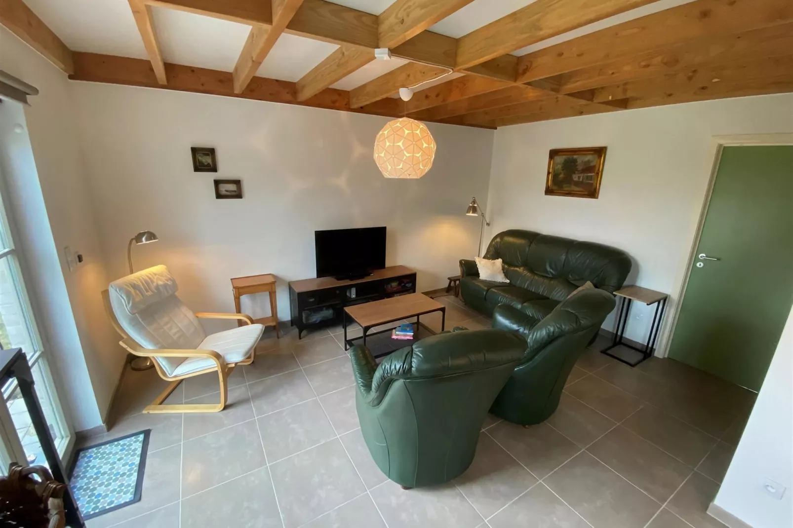 W4-Living room