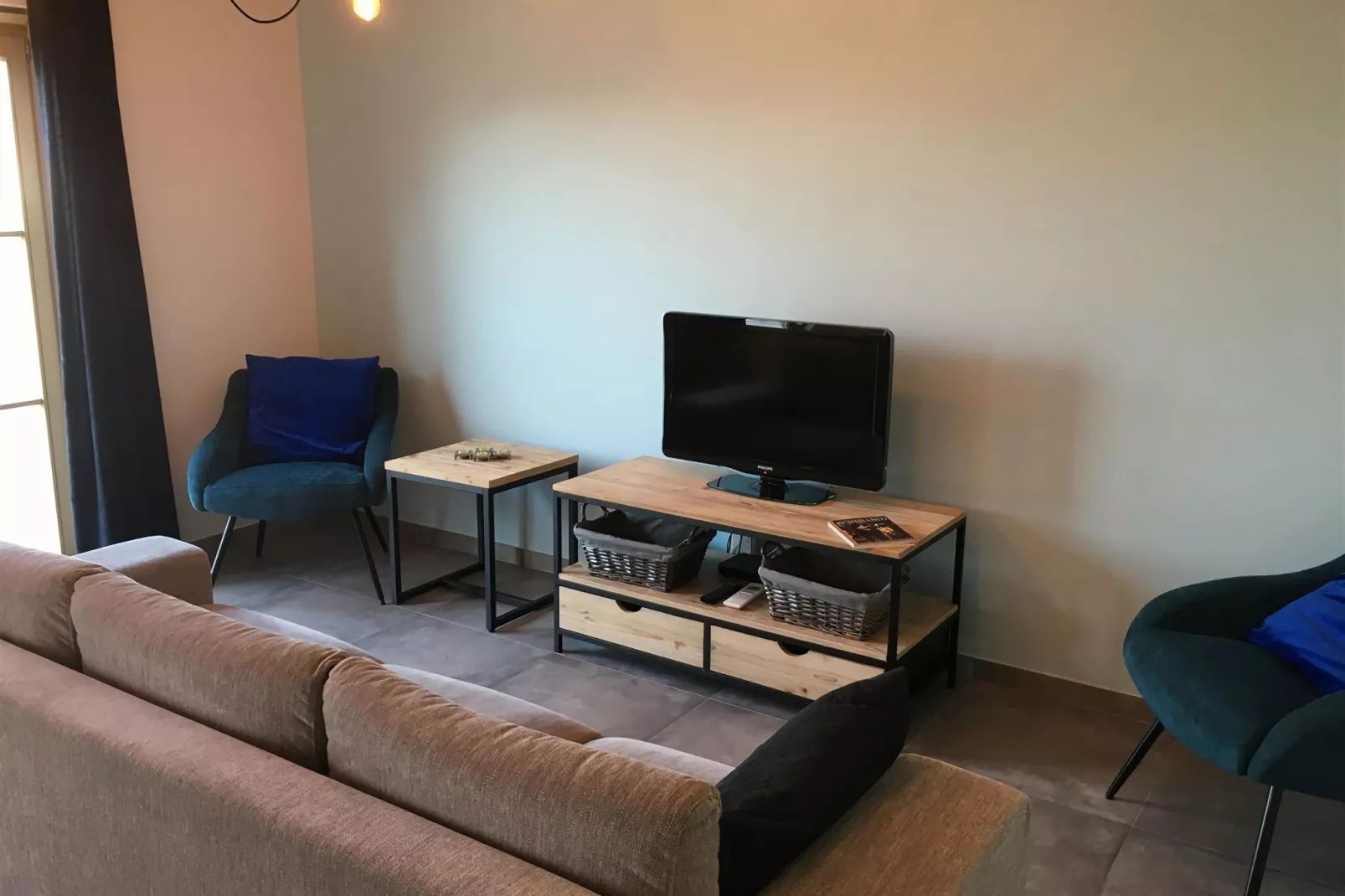 W14-Living room