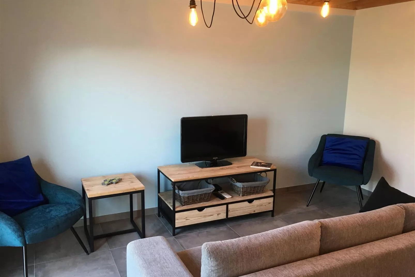 W14-Living room