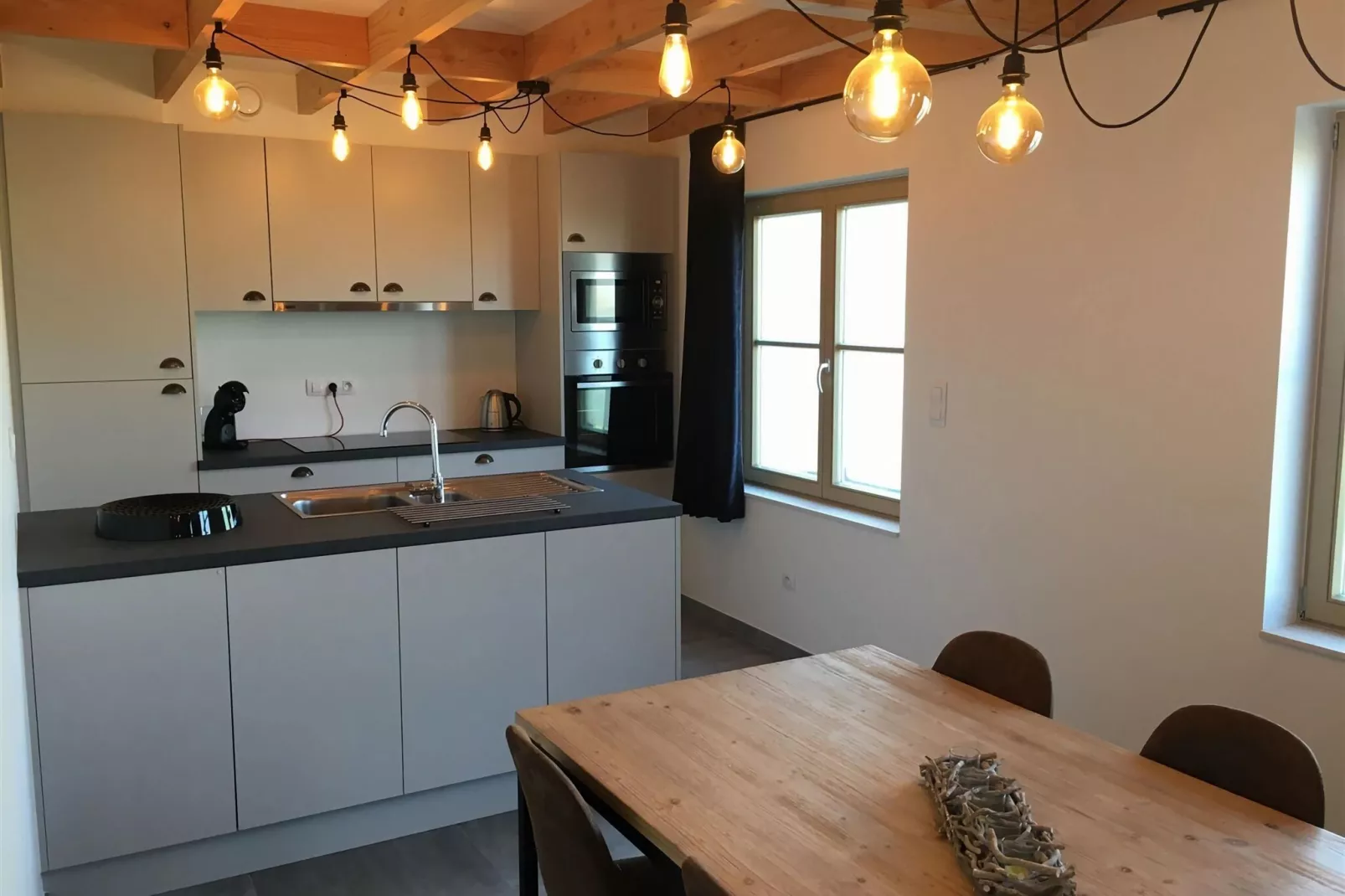 W14-Kitchen