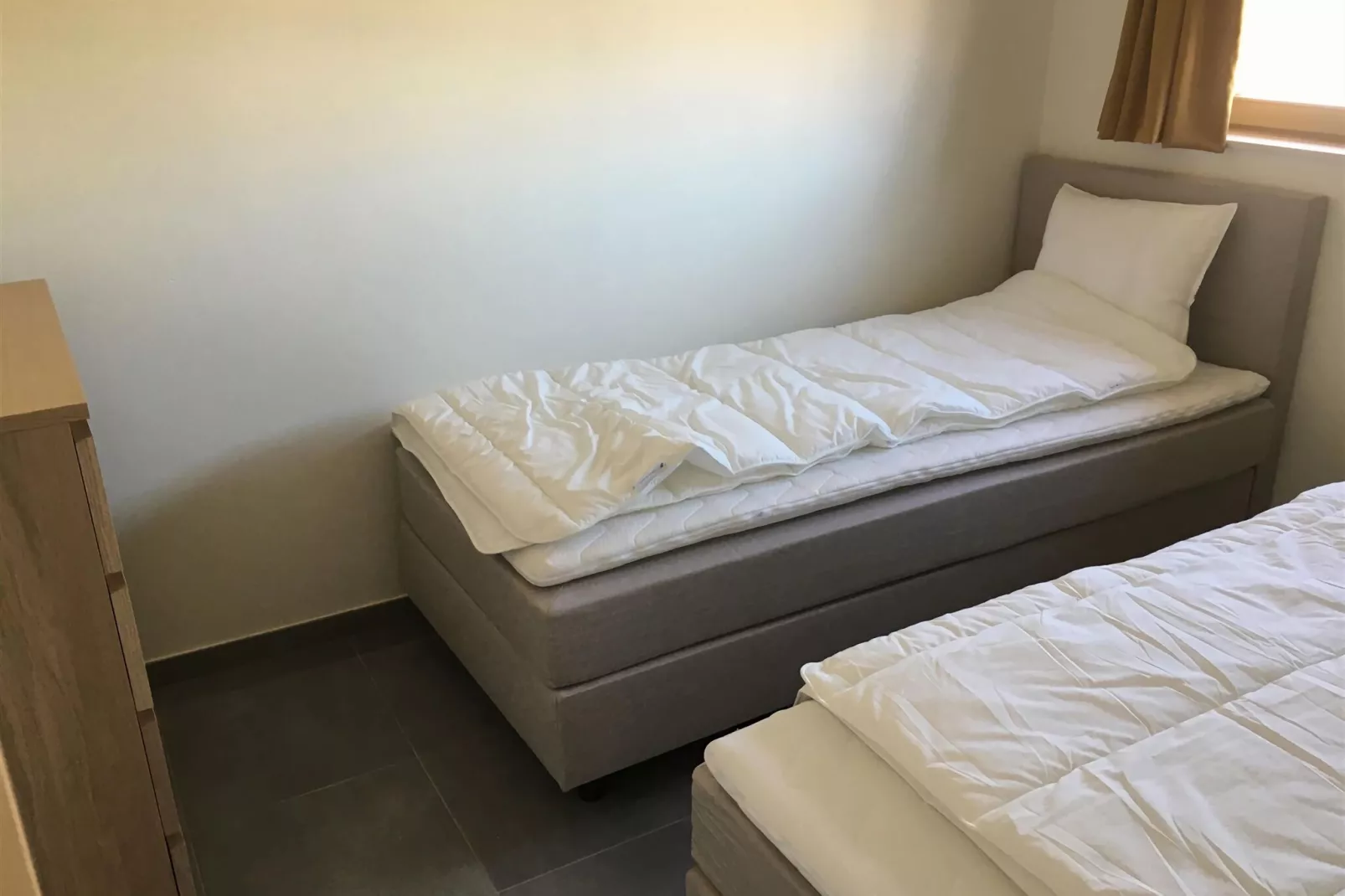 W19-Bedroom