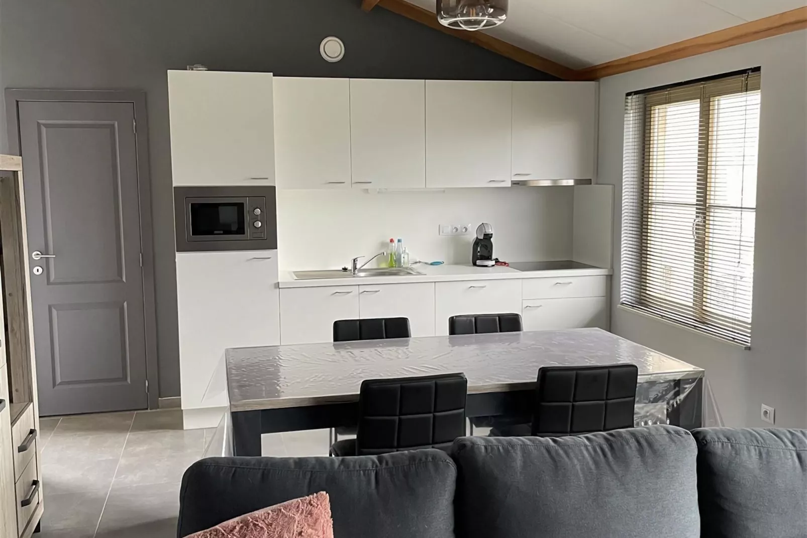 W21-Living room
