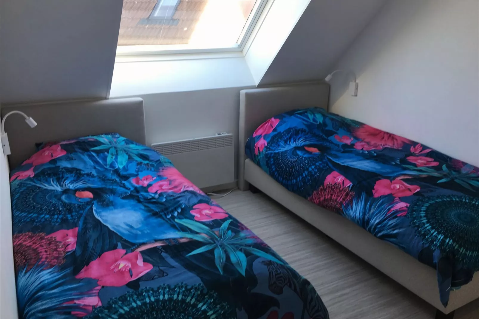 WH36-Bedroom