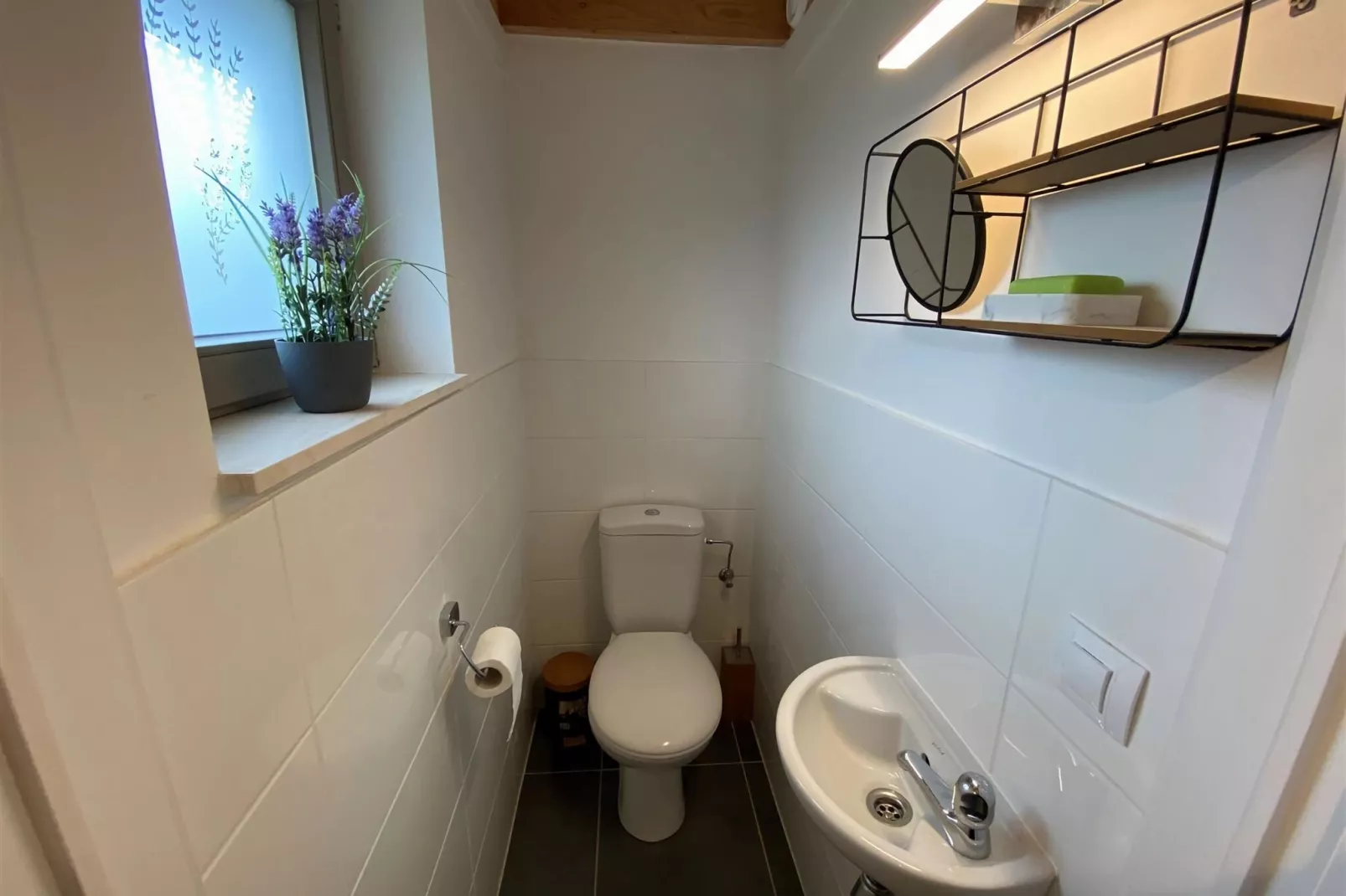 W62-Bathroom