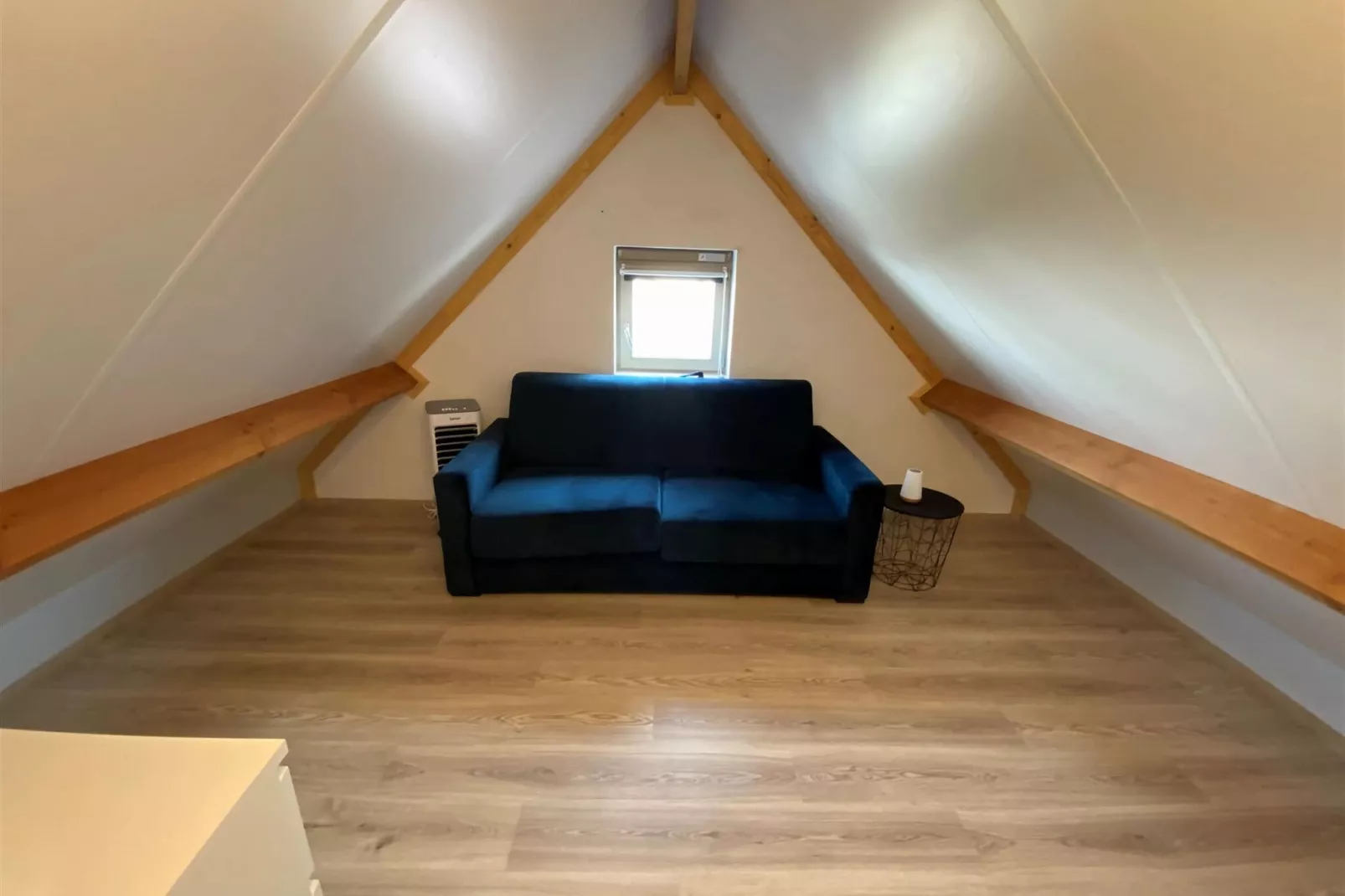 W70-Living room
