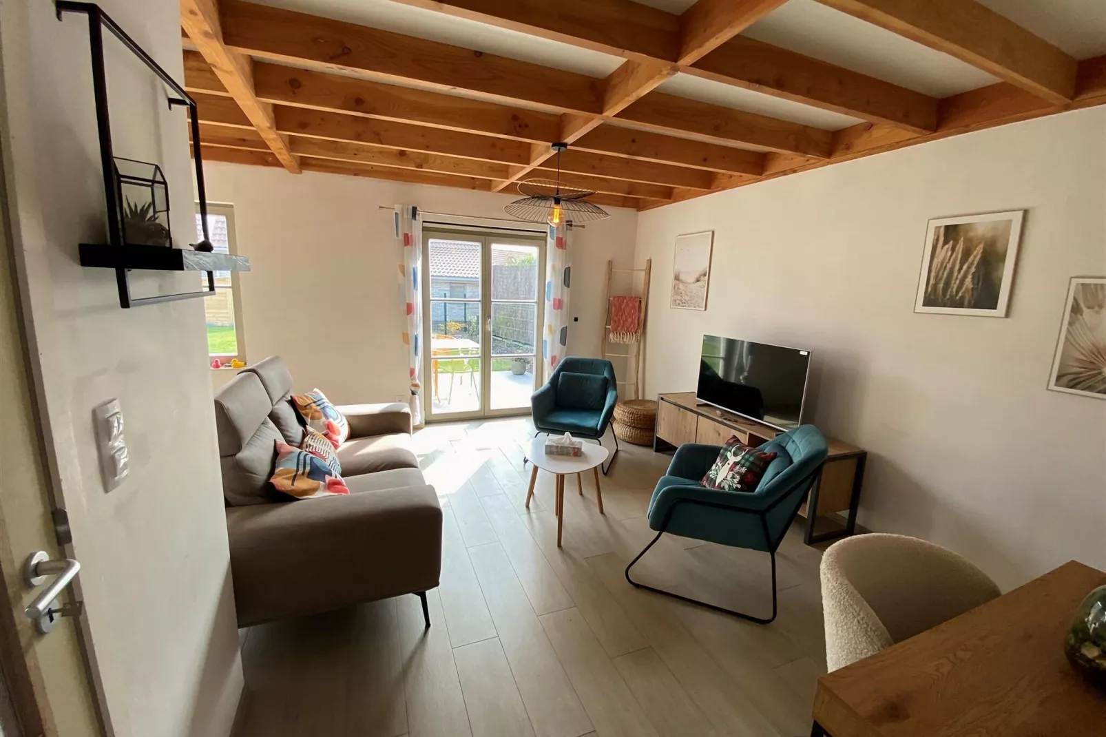W70-Living room