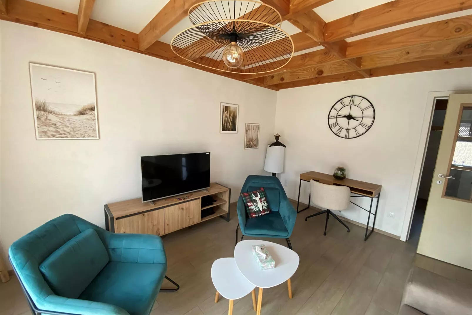 W70-Living room