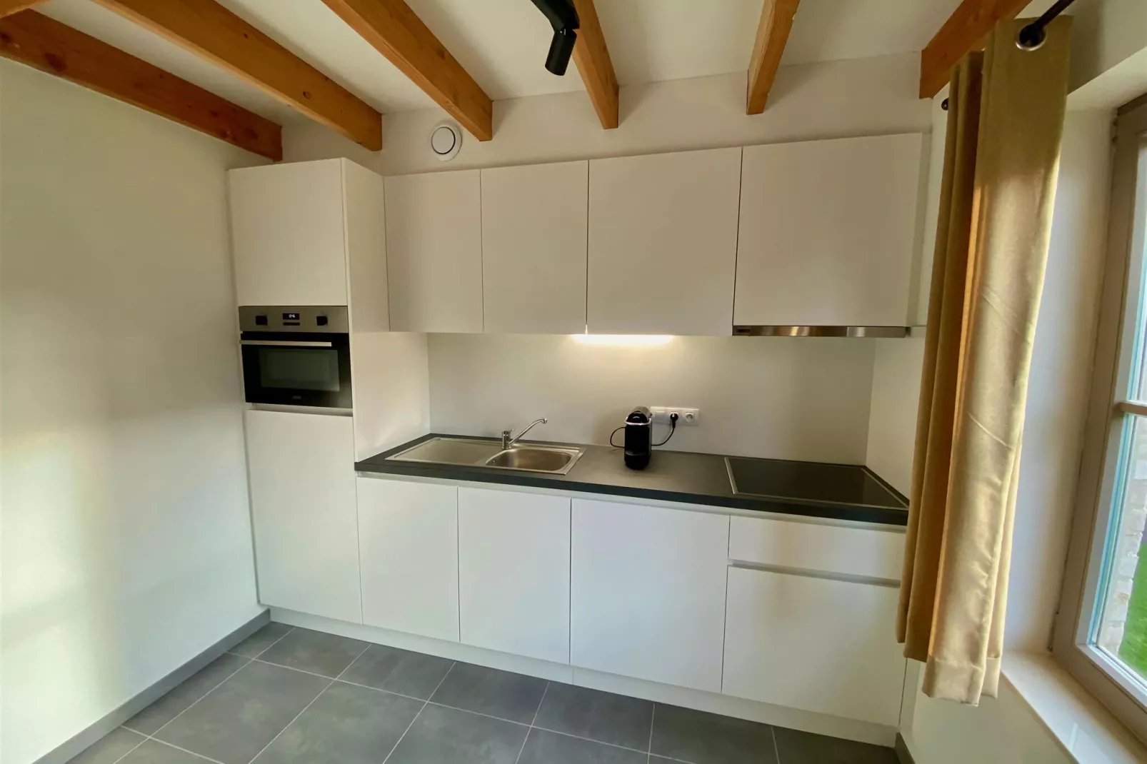 W74-Kitchen