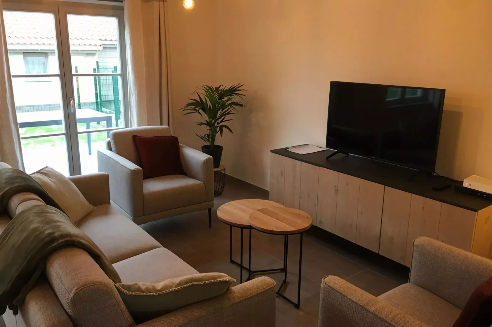 W88-Living room