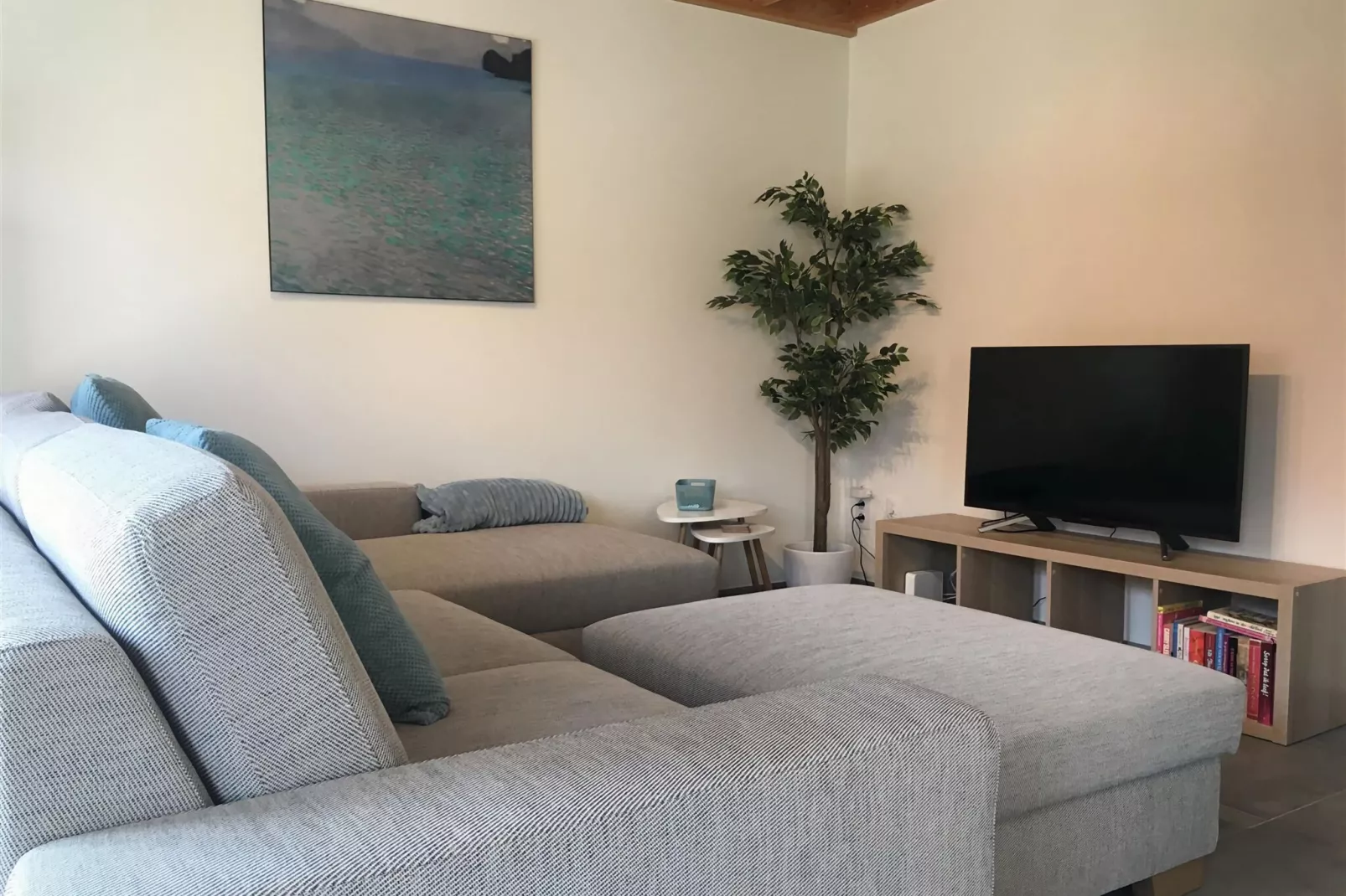 W89-Living room
