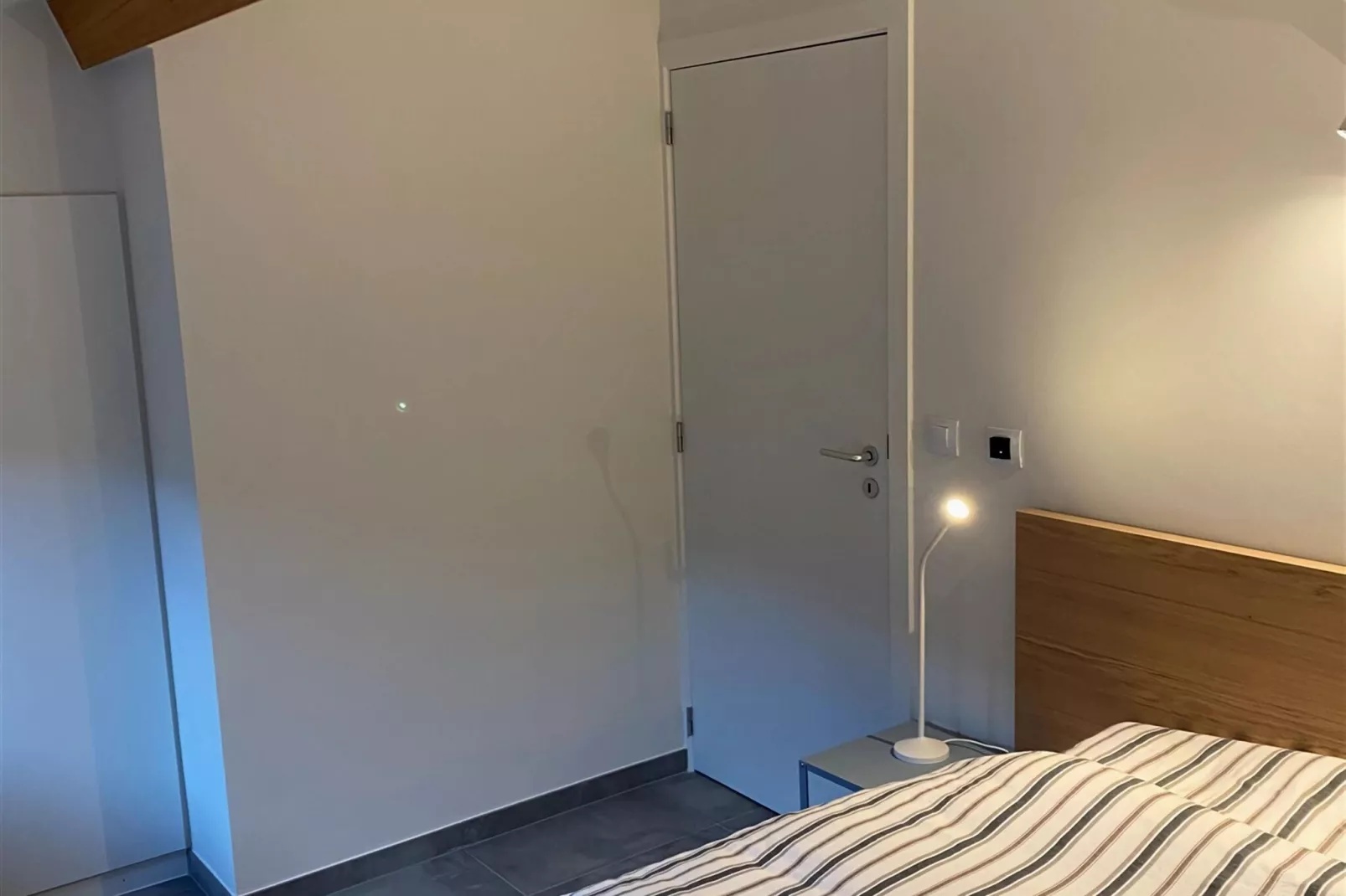 W89-Bedroom