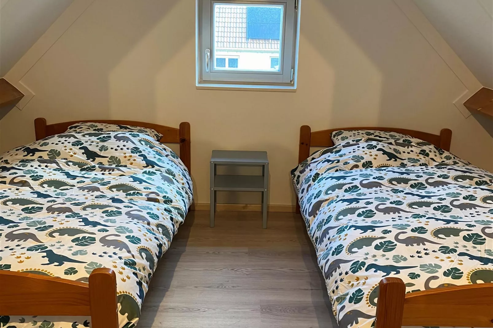 W89-Bedroom