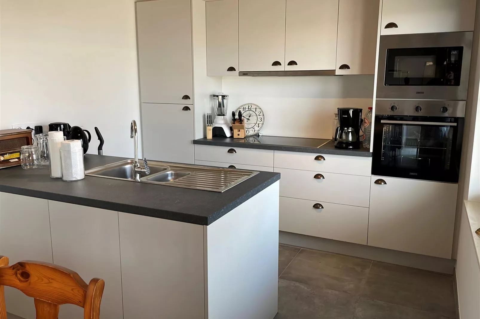 W91-Kitchen
