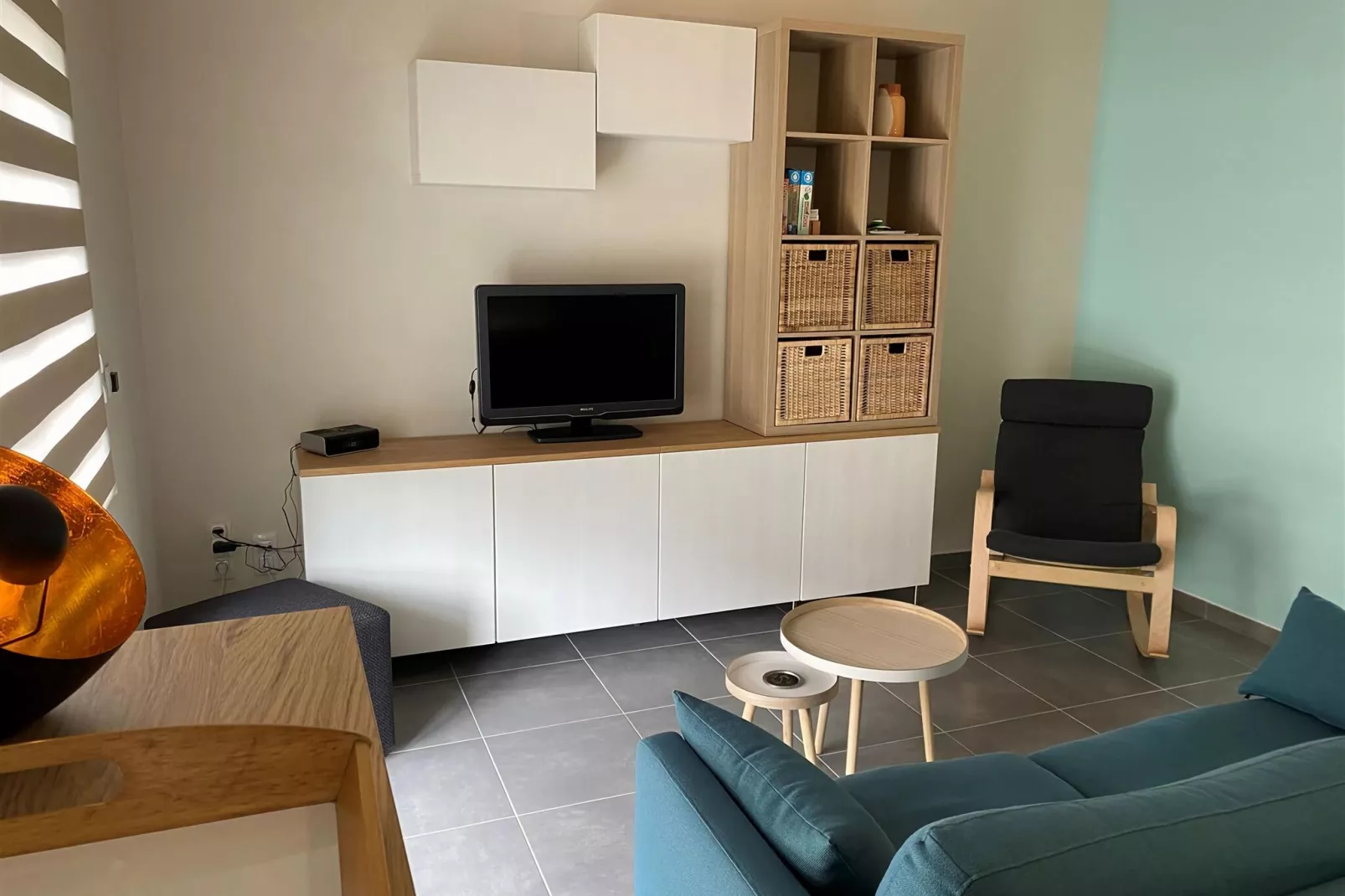 W93-Living room