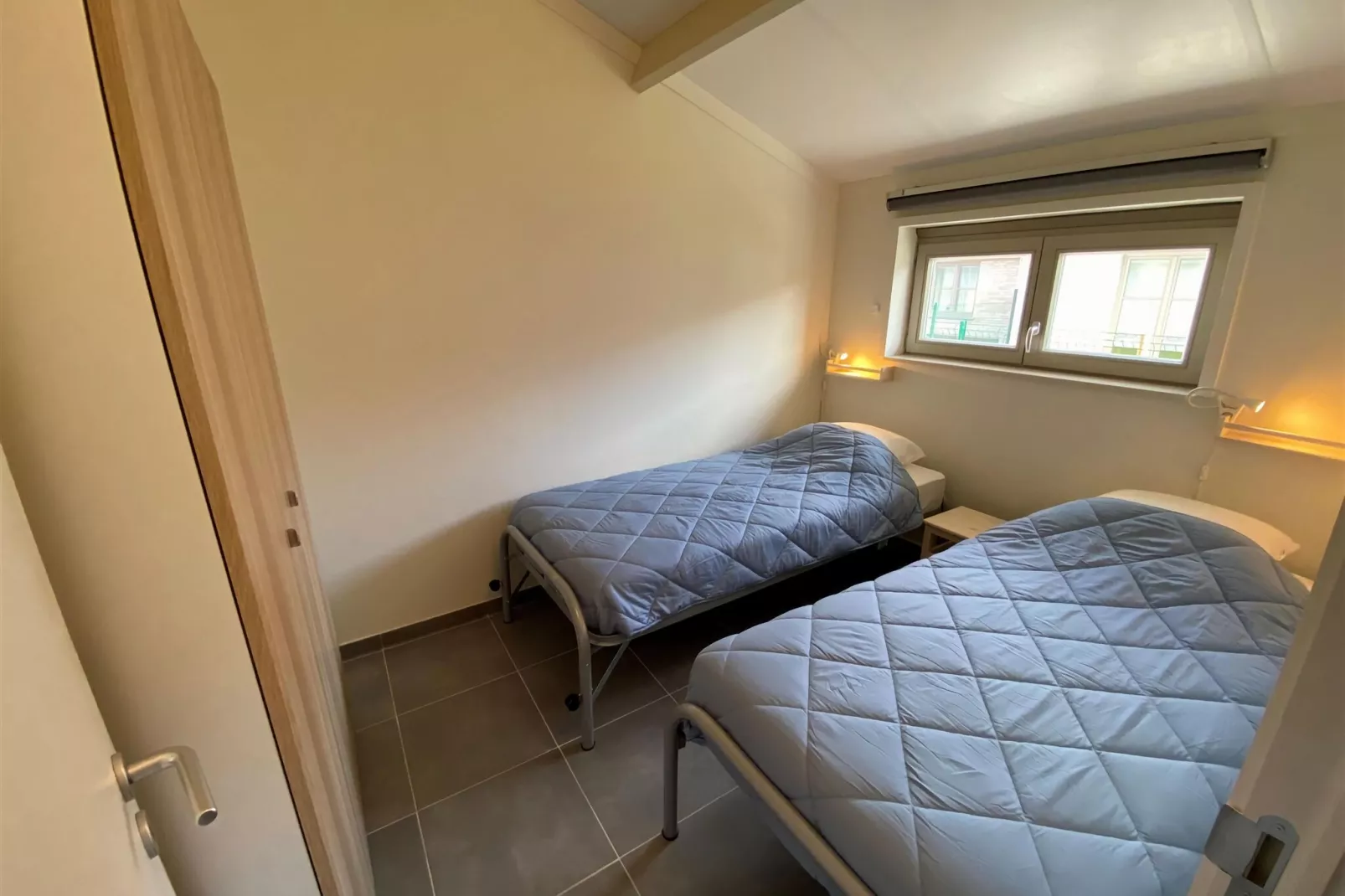 W93-Bedroom