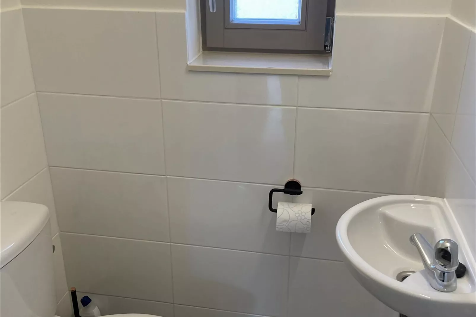 WH95-Bathroom