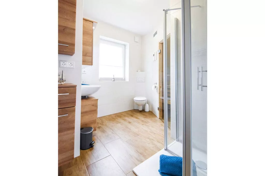 278662-Bathroom