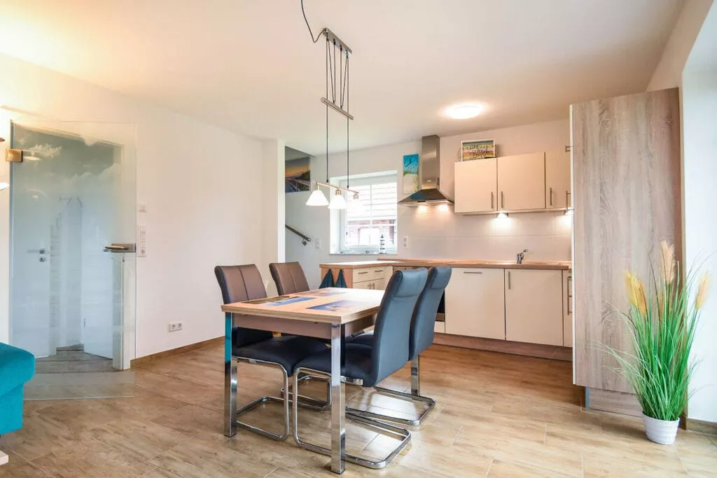 278662-Dining room