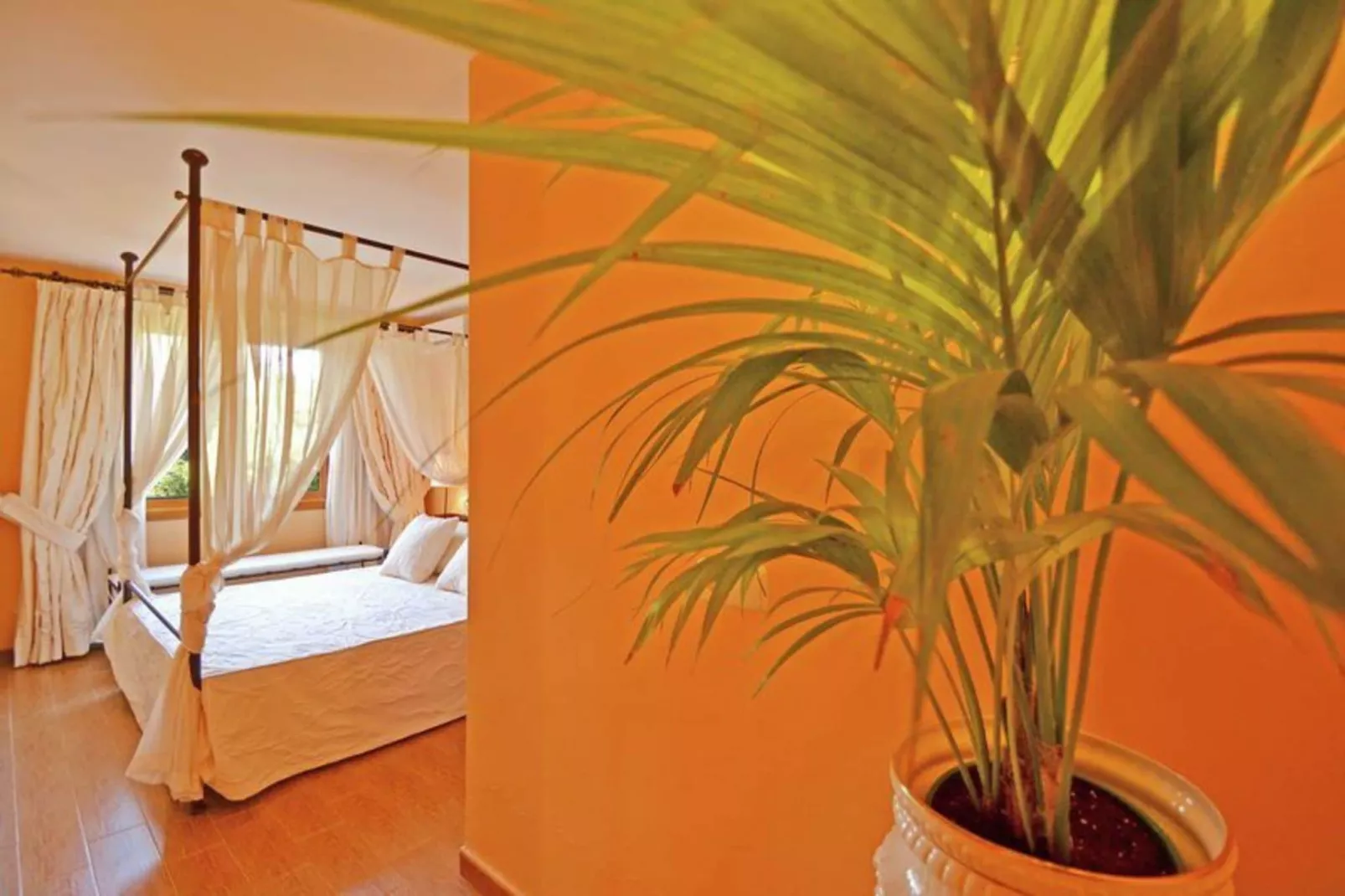 Benestar-Bedroom
