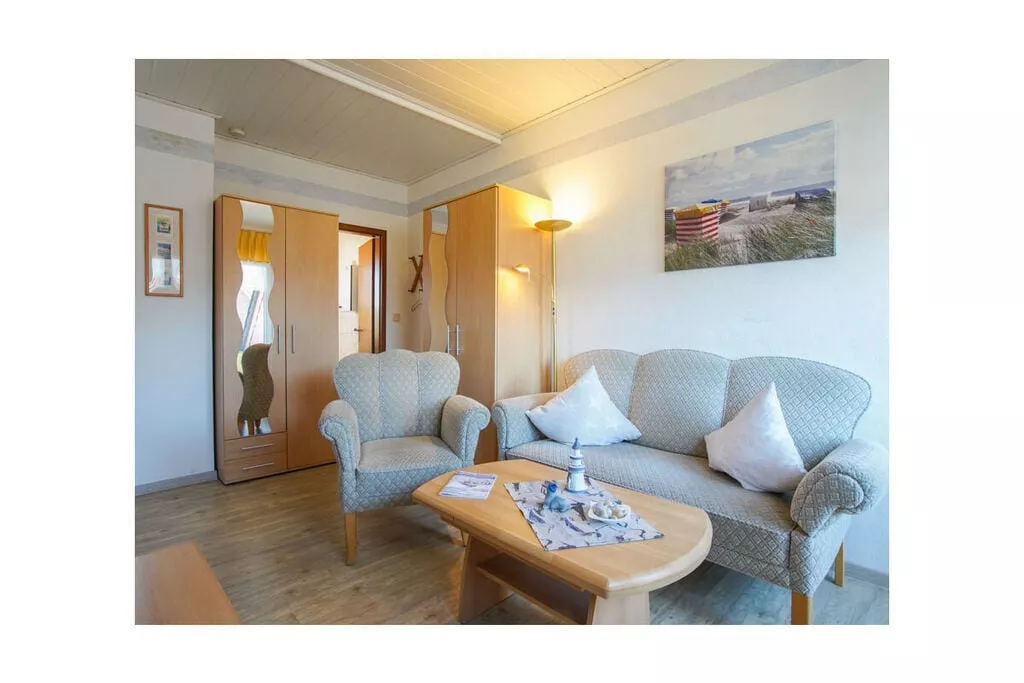 52703-Living room