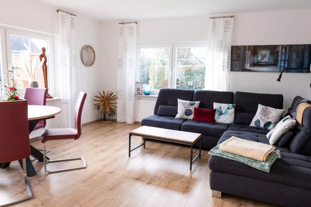 467005-Living room