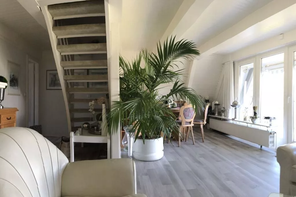 325588-Living room