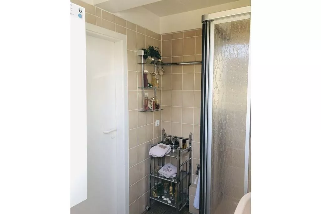 325588-Kitchen