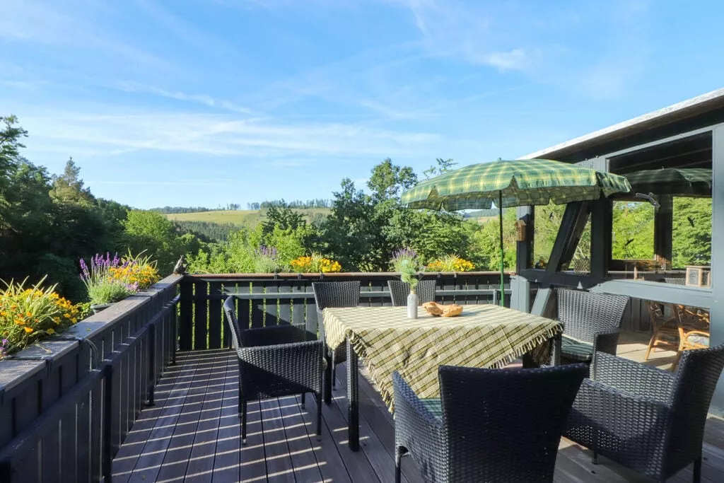 429419-Terrace balcony