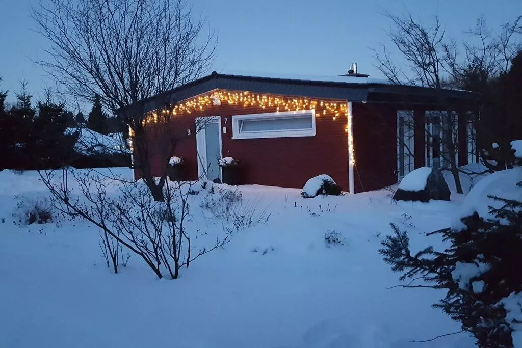 424793-Exterior winter
