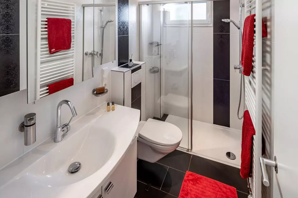 424793-Bathroom