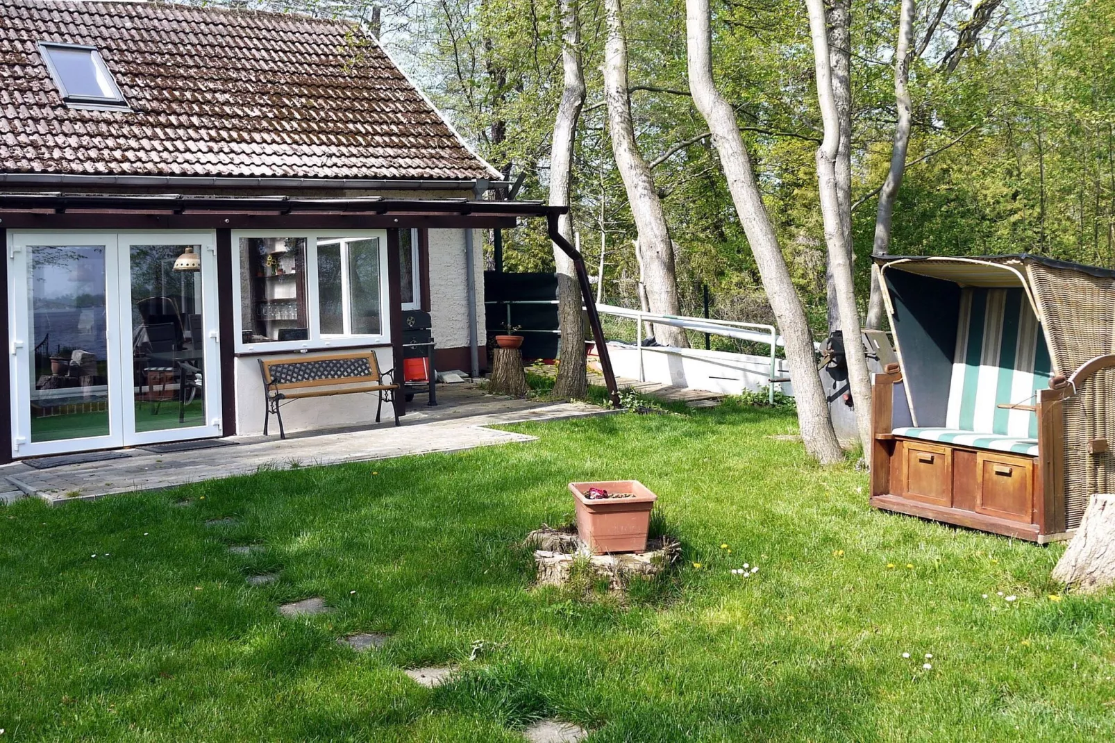 Ferienhaus Seeidyll 90 qm-Gardens summer