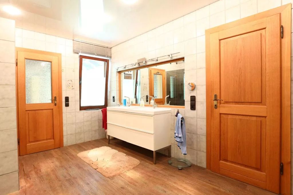 268306-Bathroom
