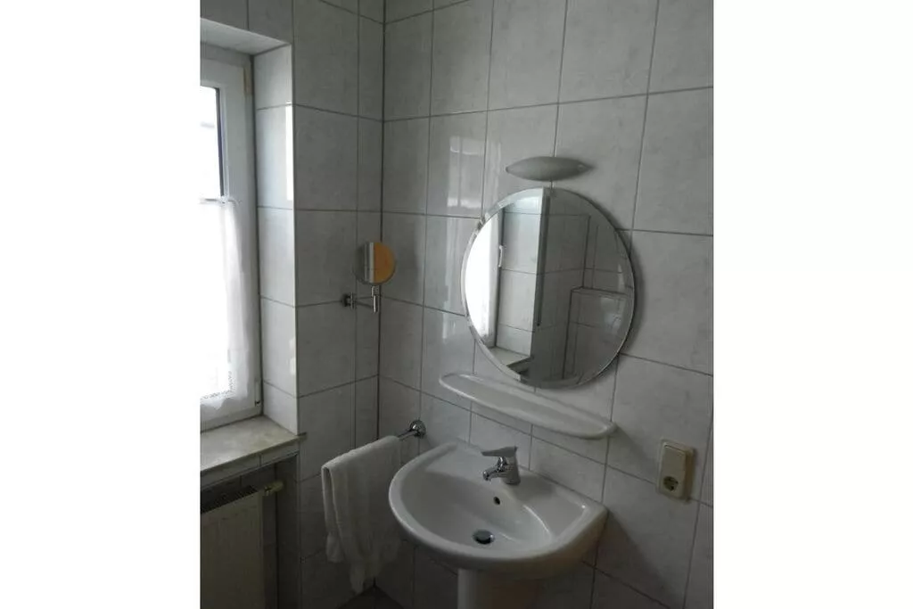 229332-Bathroom