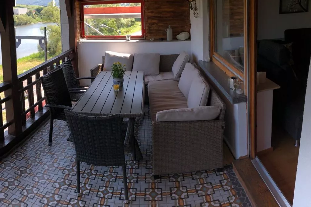 181482-Terrace balcony