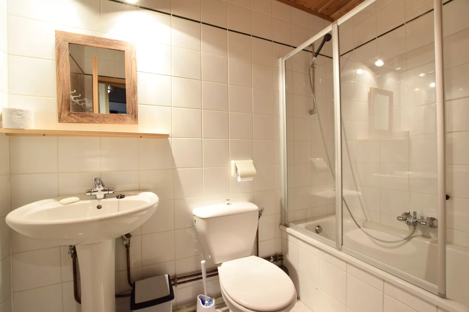 Fermette de Lamerlé-Bathroom
