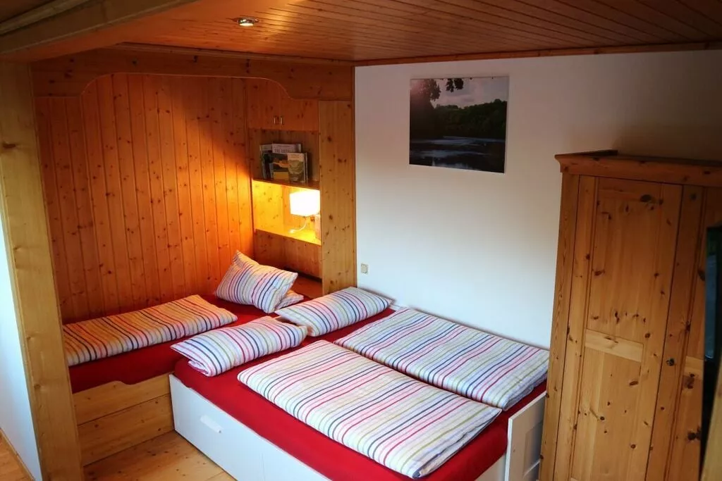 297573-Bedroom