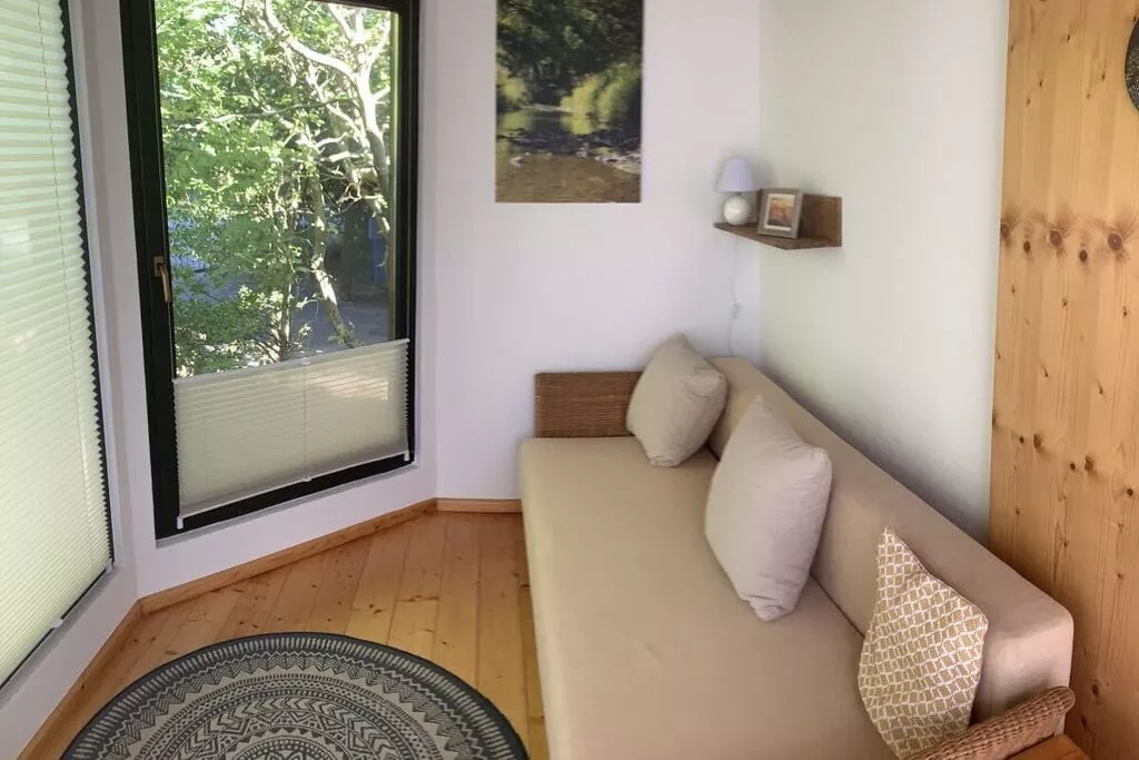 297573-Living room