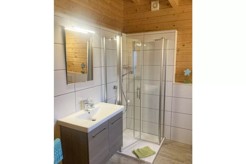 110310-Bathroom